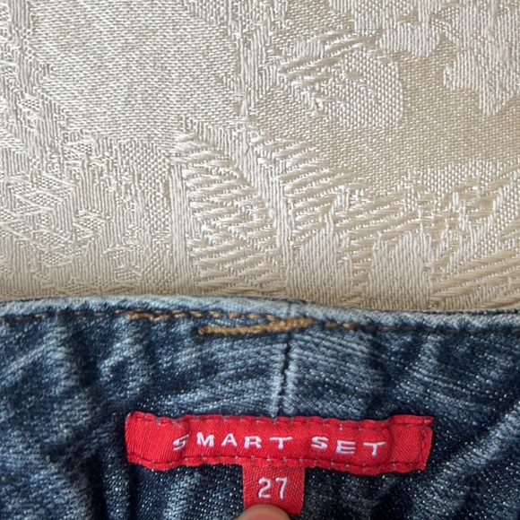Smart Set Jeans - Picture 5 of 14